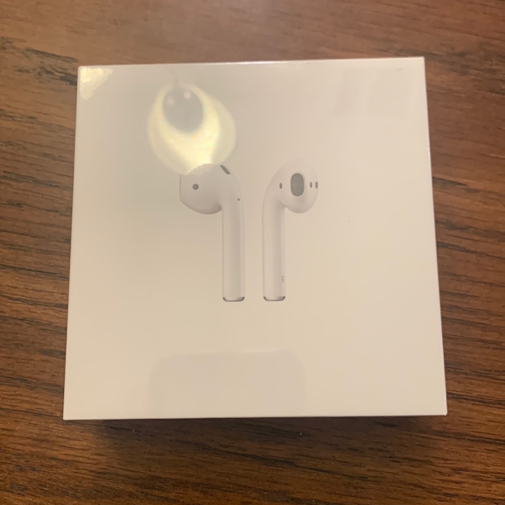 AirPods